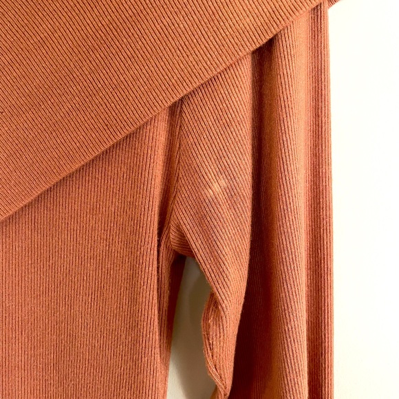 Babaton long sleeve - Picture 5 of 5